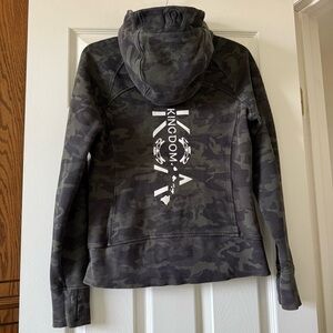 Lululemon Scuba Defined Hoodie Jacket Zip Up Camo Limited Edition Green Black 8